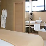 Hotel Nh 4*