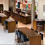 Hotel Nh 4*