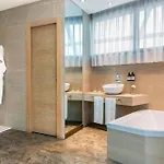 Nh Отель