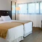 Отель Nh